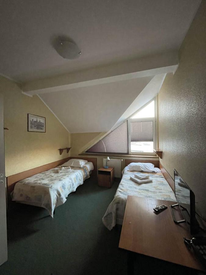 Hotel Sens Mierzyn  Extérieur photo