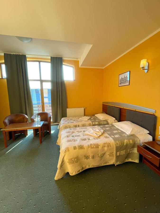 Hotel Sens Mierzyn  Extérieur photo
