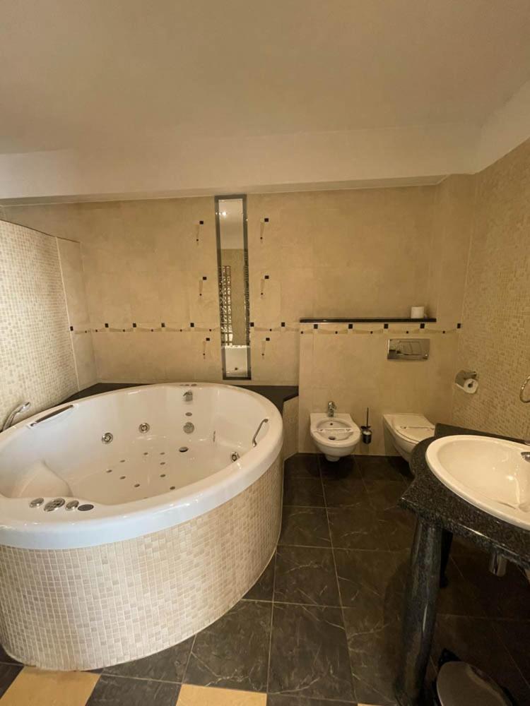 Hotel Sens Mierzyn  Extérieur photo