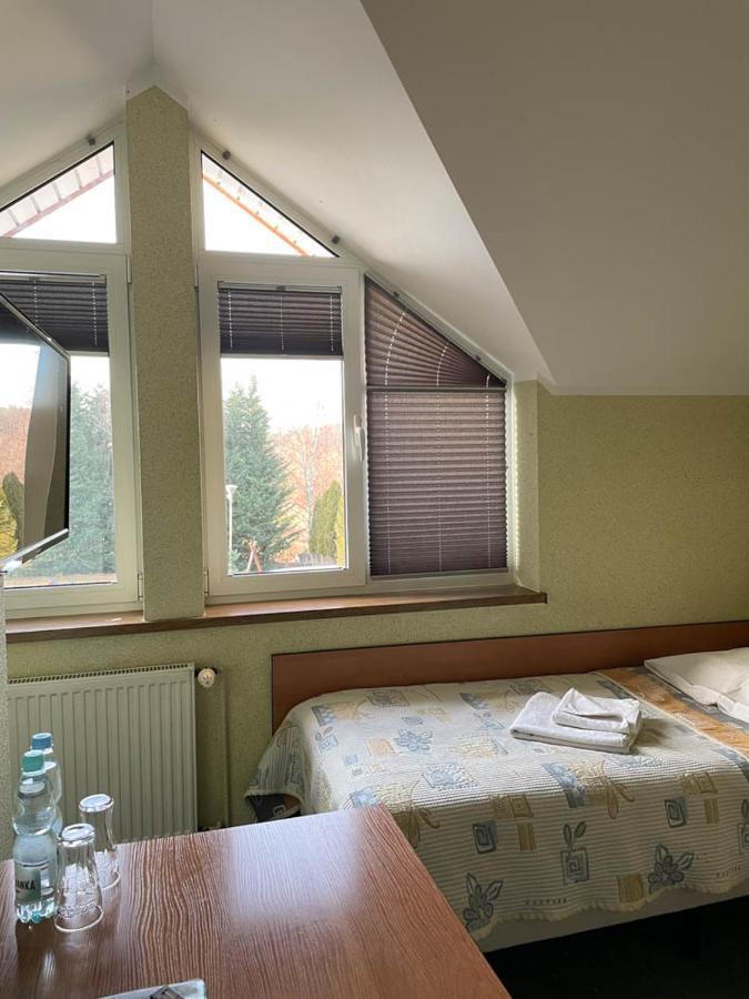 Hotel Sens Mierzyn  Extérieur photo