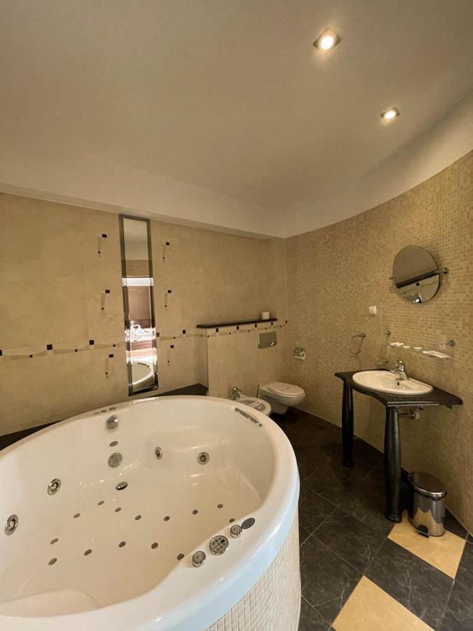 Hotel Sens Mierzyn  Extérieur photo