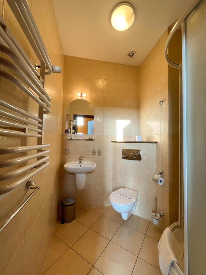 Hotel Sens Mierzyn  Extérieur photo