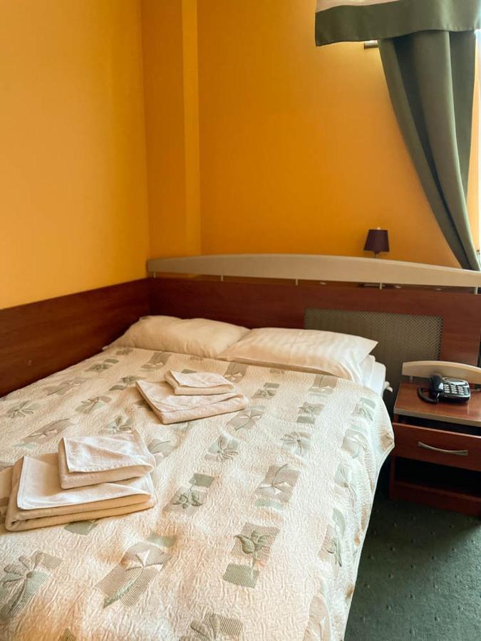 Hotel Sens Mierzyn  Extérieur photo