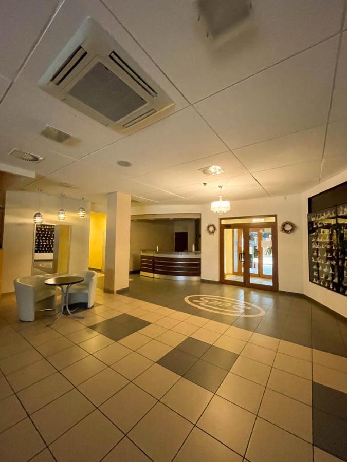 Hotel Sens Mierzyn  Extérieur photo