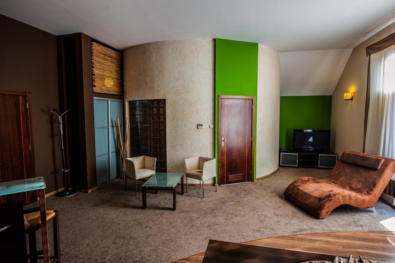 Hotel Sens Mierzyn  Extérieur photo